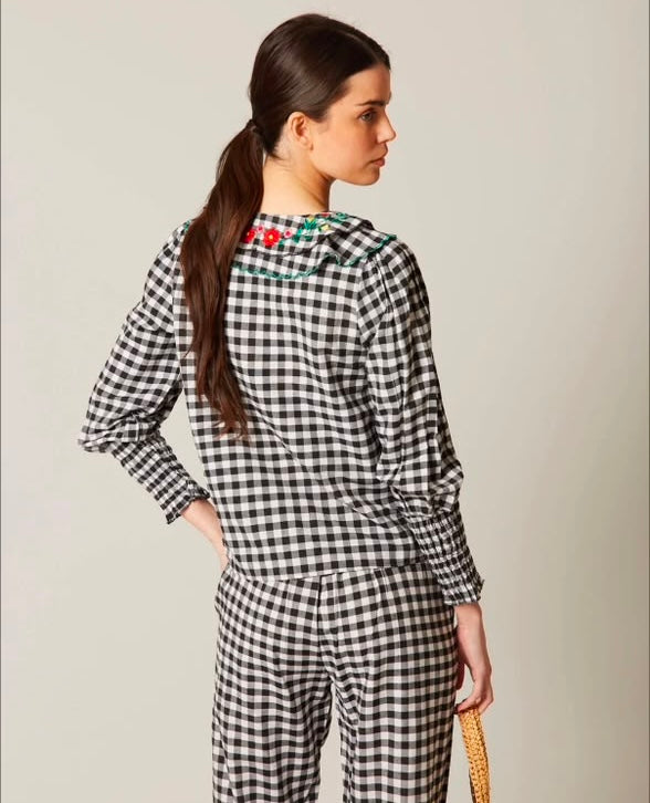 Conjunto Lucca Negro