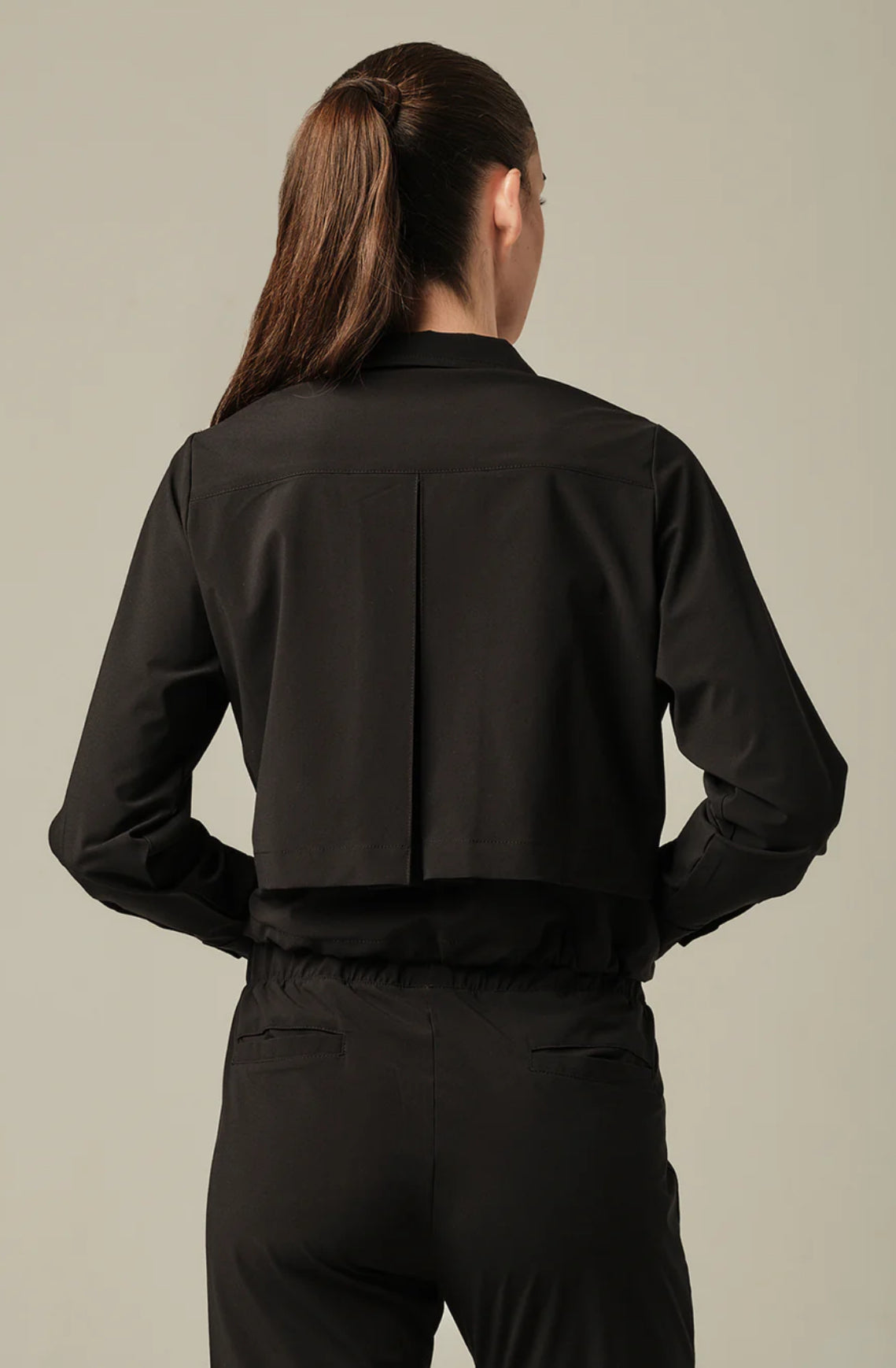 LIGHT WEIGHT BLACK JACKET