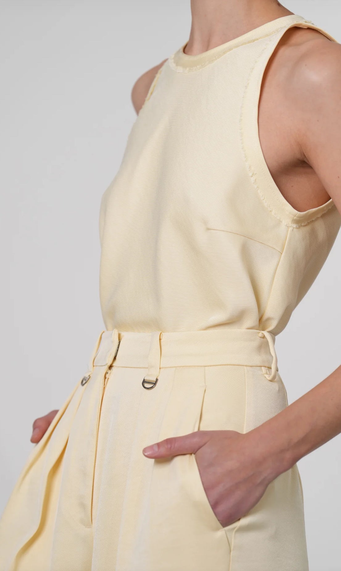 VERA TOP - BABY YELLOW