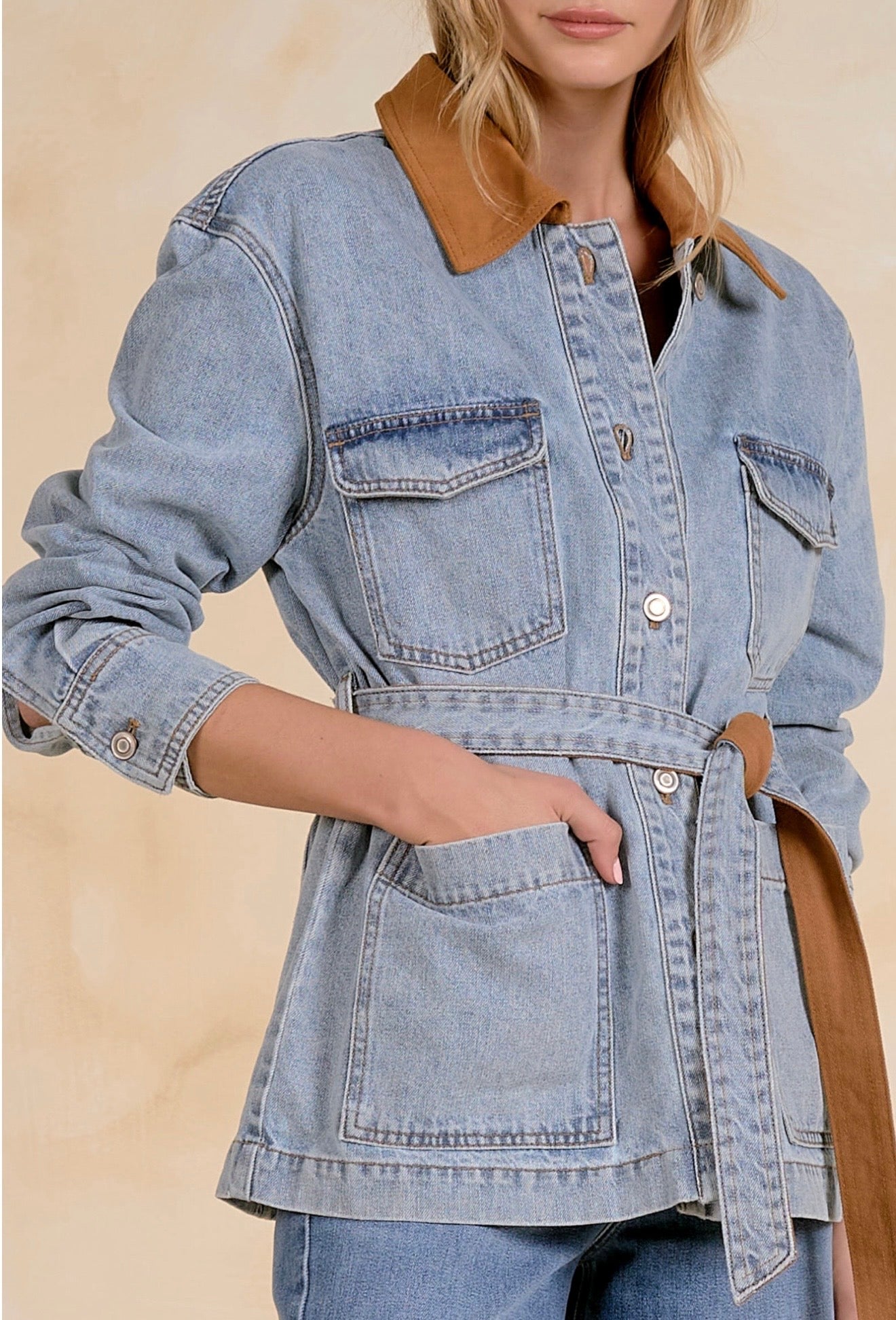 Jacket Collar Front