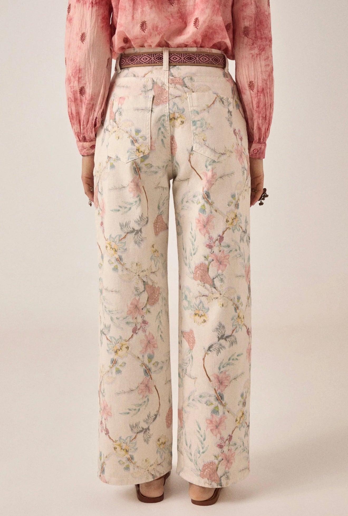 Lirio Pant